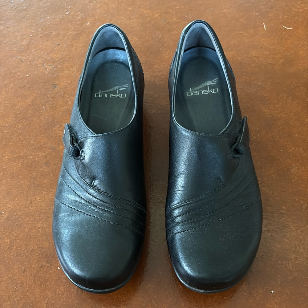 Brand new Dansko Franny loafers size 38 *Real leather* $100 off retail price